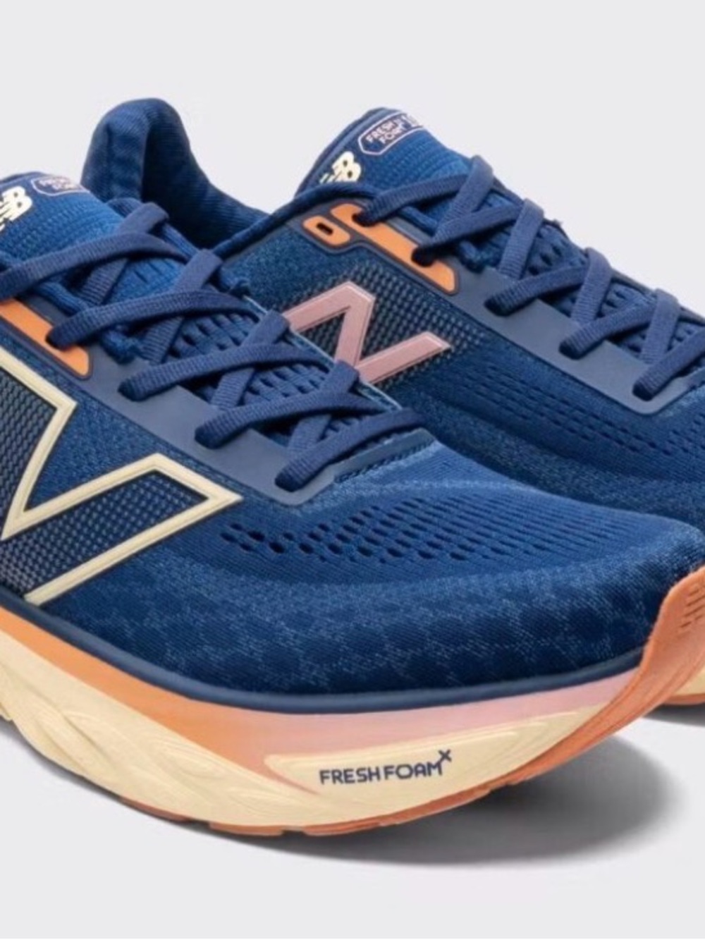 New Balance Fresh Foam X 1080v14 Women’s Running Shoes Size 8.5
